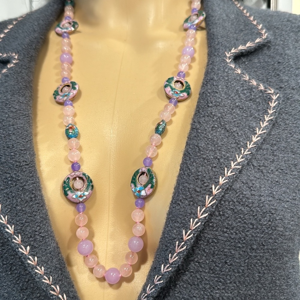 Rose Quartz NECKLACE w/cloisonné beads matching earrings. 925 clasp
